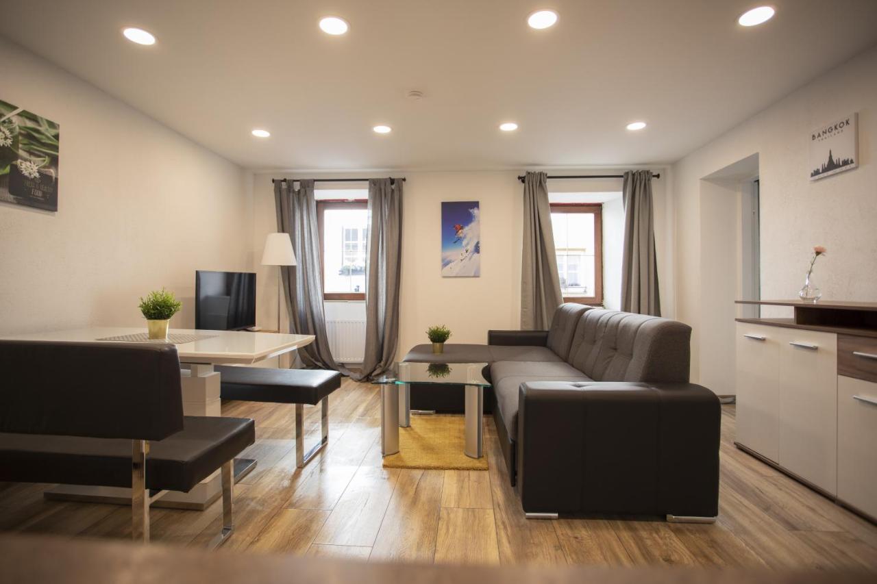 Modern Old Town Apartment Hall en Tirol Extérieur photo